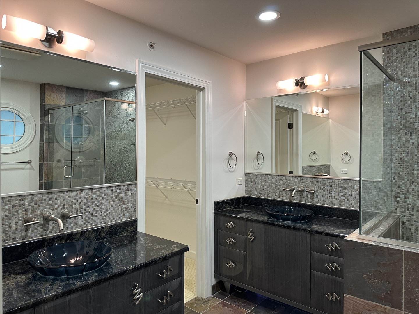 1921 Lynn Circle Libertyville, IL 60048 - Photo 25 of 42