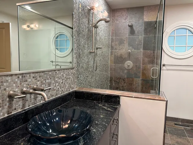 $3,900 | 1921 Lynn Circle, Libertyville, IL 60048