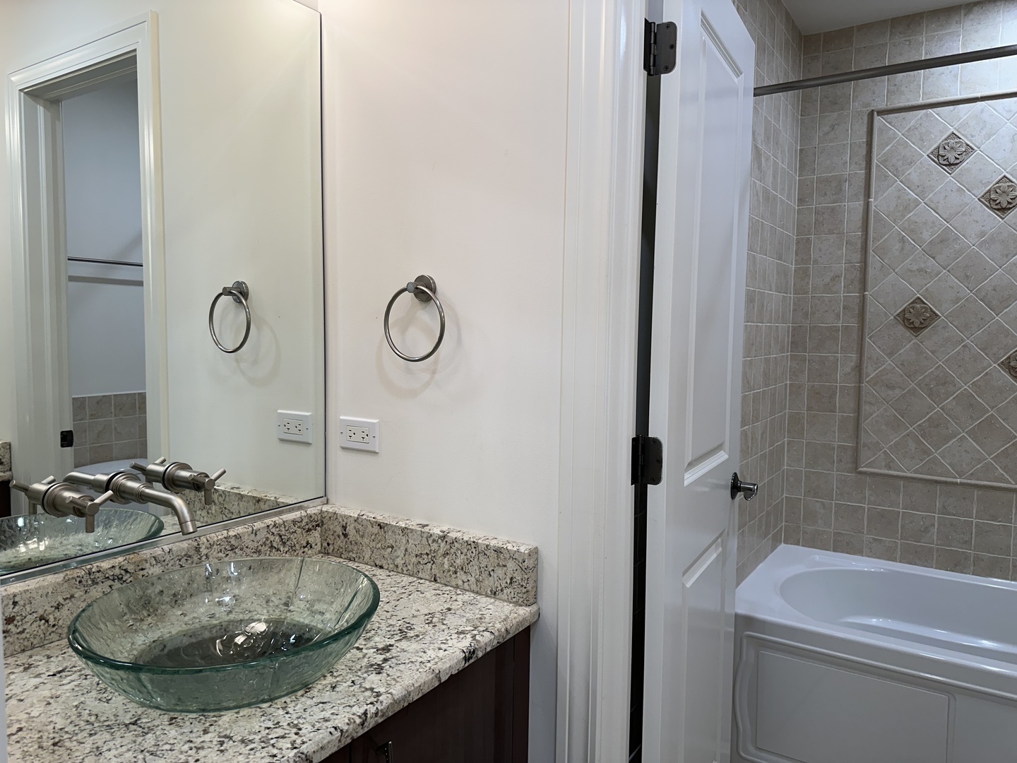 1921 Lynn Circle Libertyville, IL 60048 - Photo 32 of 42