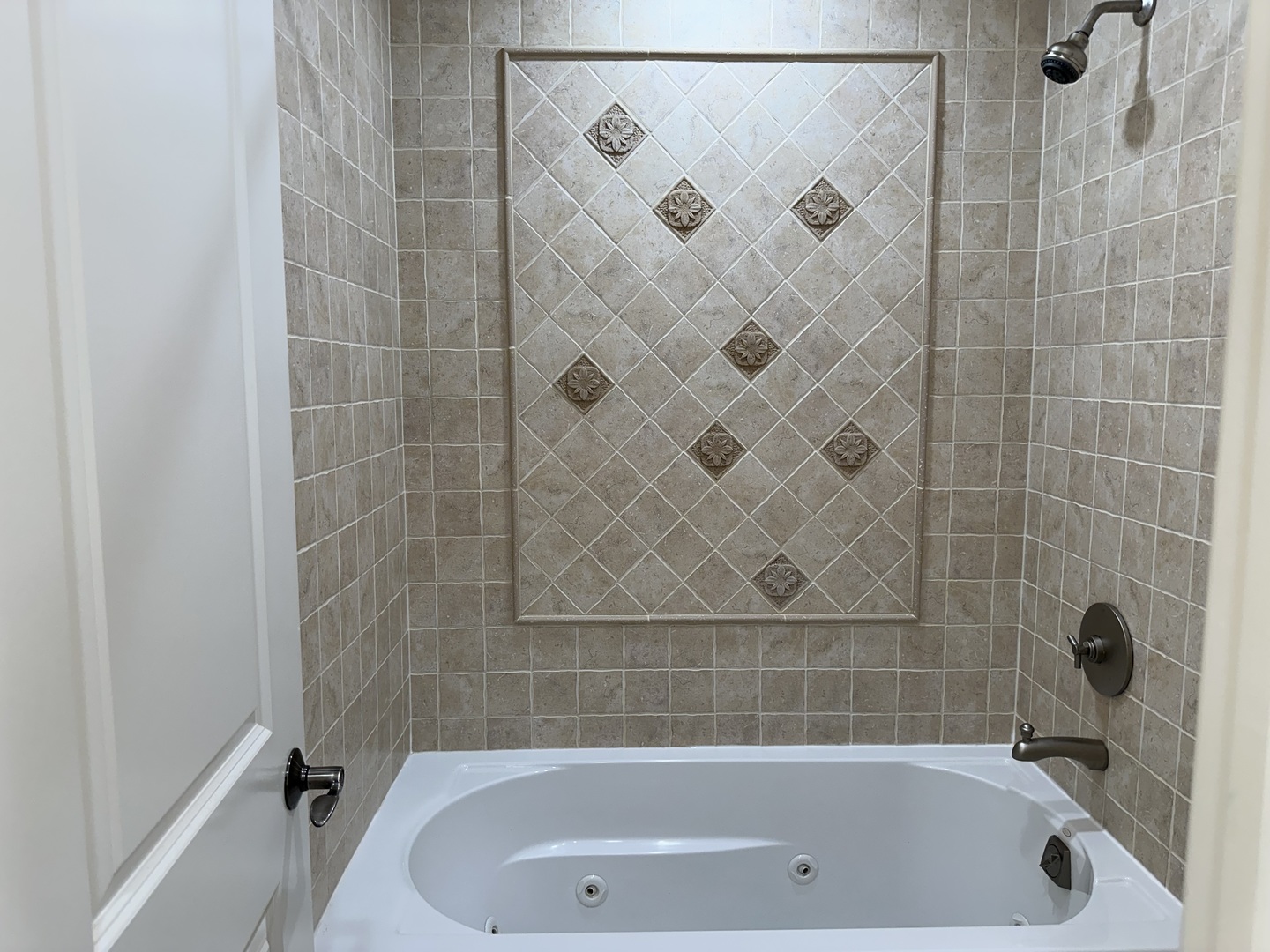 1921 Lynn Circle Libertyville, IL 60048 - Photo 33 of 42