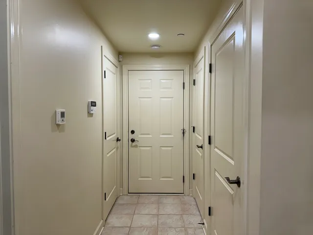 $3,900 | 1921 Lynn Circle, Libertyville, IL 60048