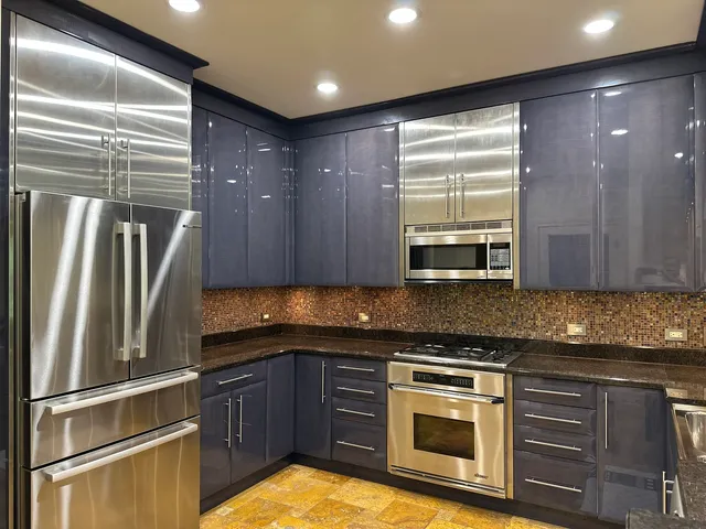 $3,900 | 1921 Lynn Circle, Libertyville, IL 60048