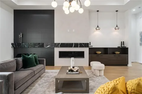 $3,195,000 | 3293 Lenox Place Northeast, Atlanta, GA 30324