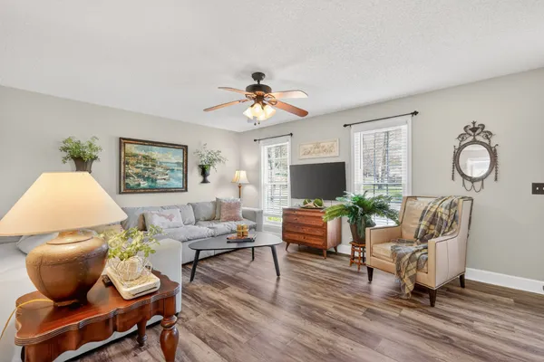 $445,900 | 3929 Cambridge Court, Culleoka, TN 38451