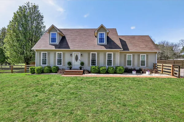 $449,900 | 3929 Cambridge Court, Culleoka, TN 38451
