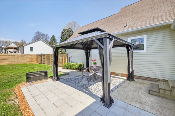 $449,900 | 3929 Cambridge Court, Culleoka, TN 38451