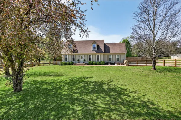 $449,900 | 3929 Cambridge Court, Culleoka, TN 38451