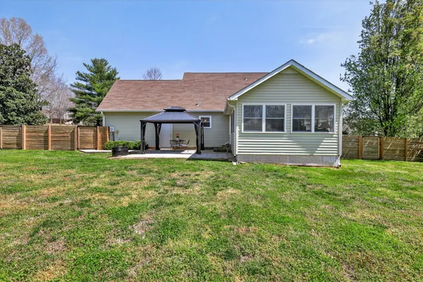 $449,900 | 3929 Cambridge Court, Culleoka, TN 38451
