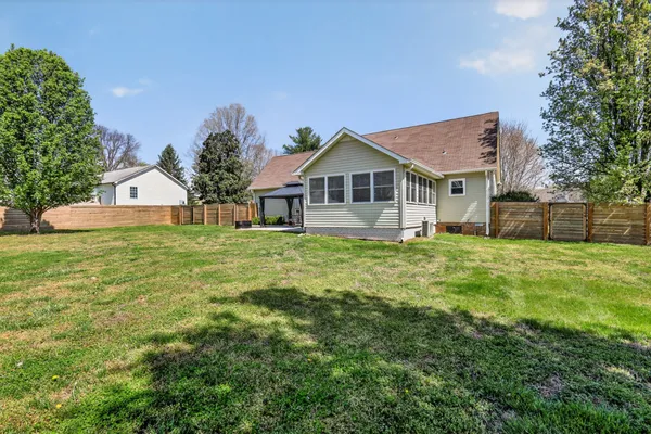 $445,900 | 3929 Cambridge Court, Culleoka, TN 38451