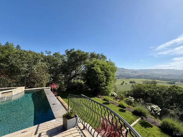 $4,295,000 | 1312 Summit Drive, Calistoga, CA 94515