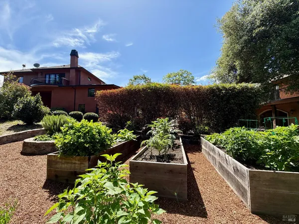 $4,295,000 | 1312 Summit Drive, Calistoga, CA 94515
