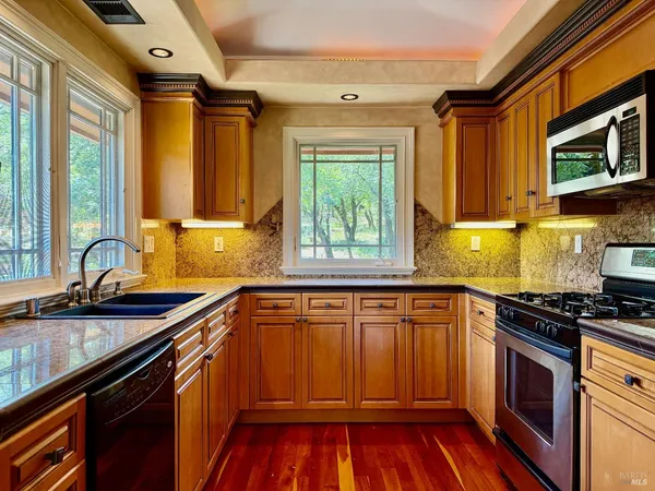 $4,295,000 | 1312 Summit Drive, Calistoga, CA 94515