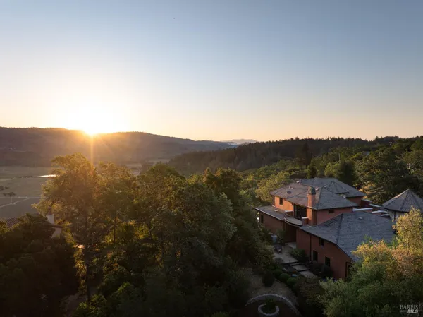 $4,295,000 | 1312 Summit Drive, Calistoga, CA 94515