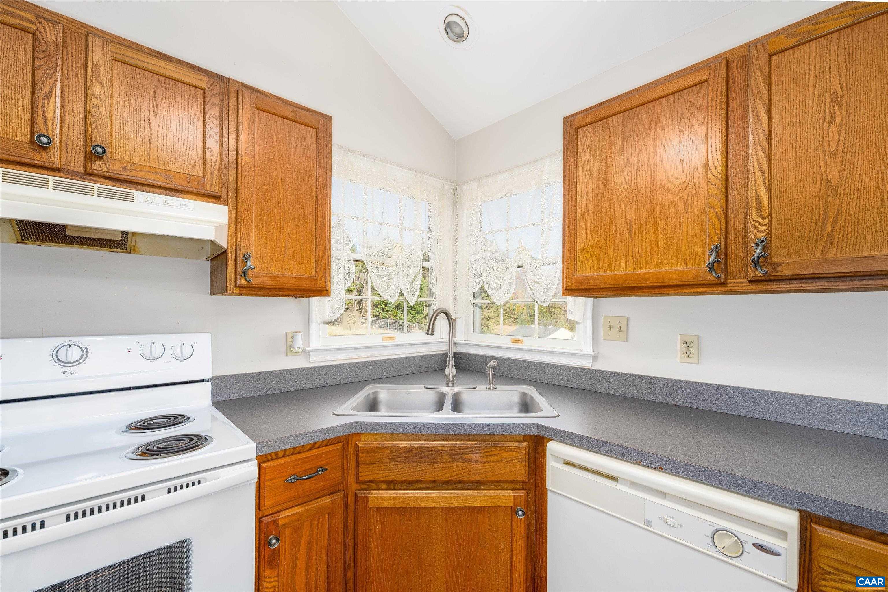 715 Preddy Creek Road Barboursville, VA 22923 - Photo 20 of 48