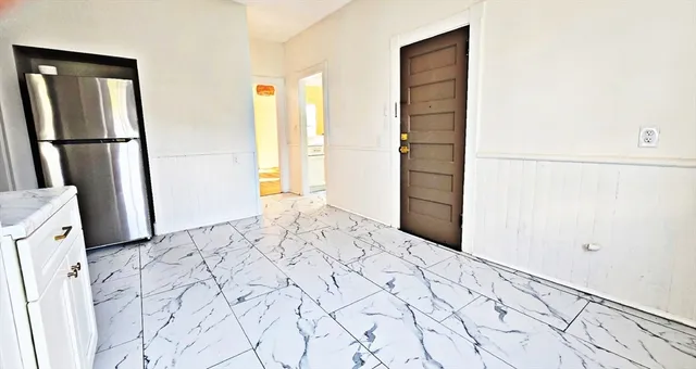 $2,200 | 181 Foster Street, Unit 1, Fall River, MA 02721