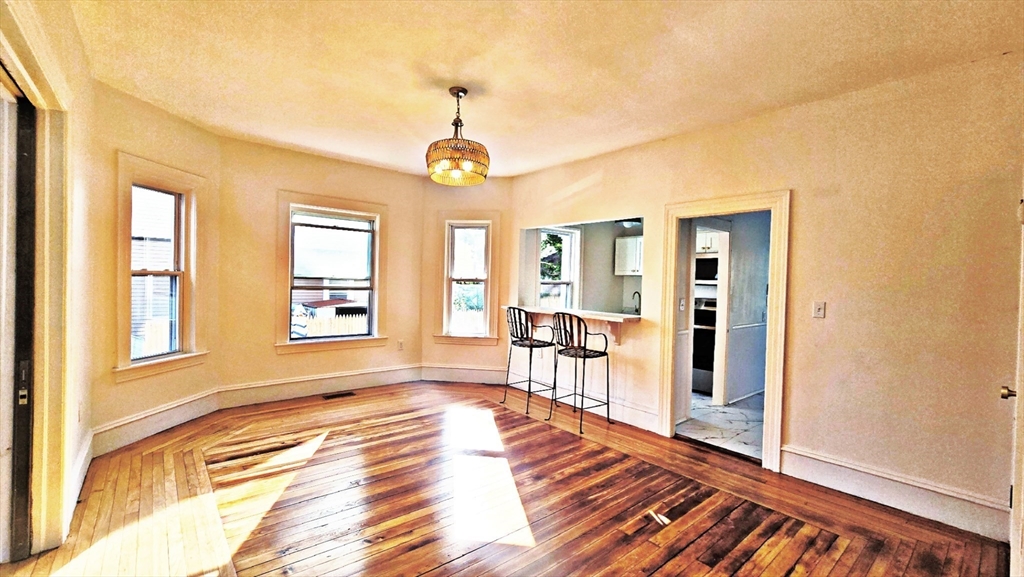 181 Foster Street, Unit 1 Fall River, MA 02721 - Photo 6 of 38