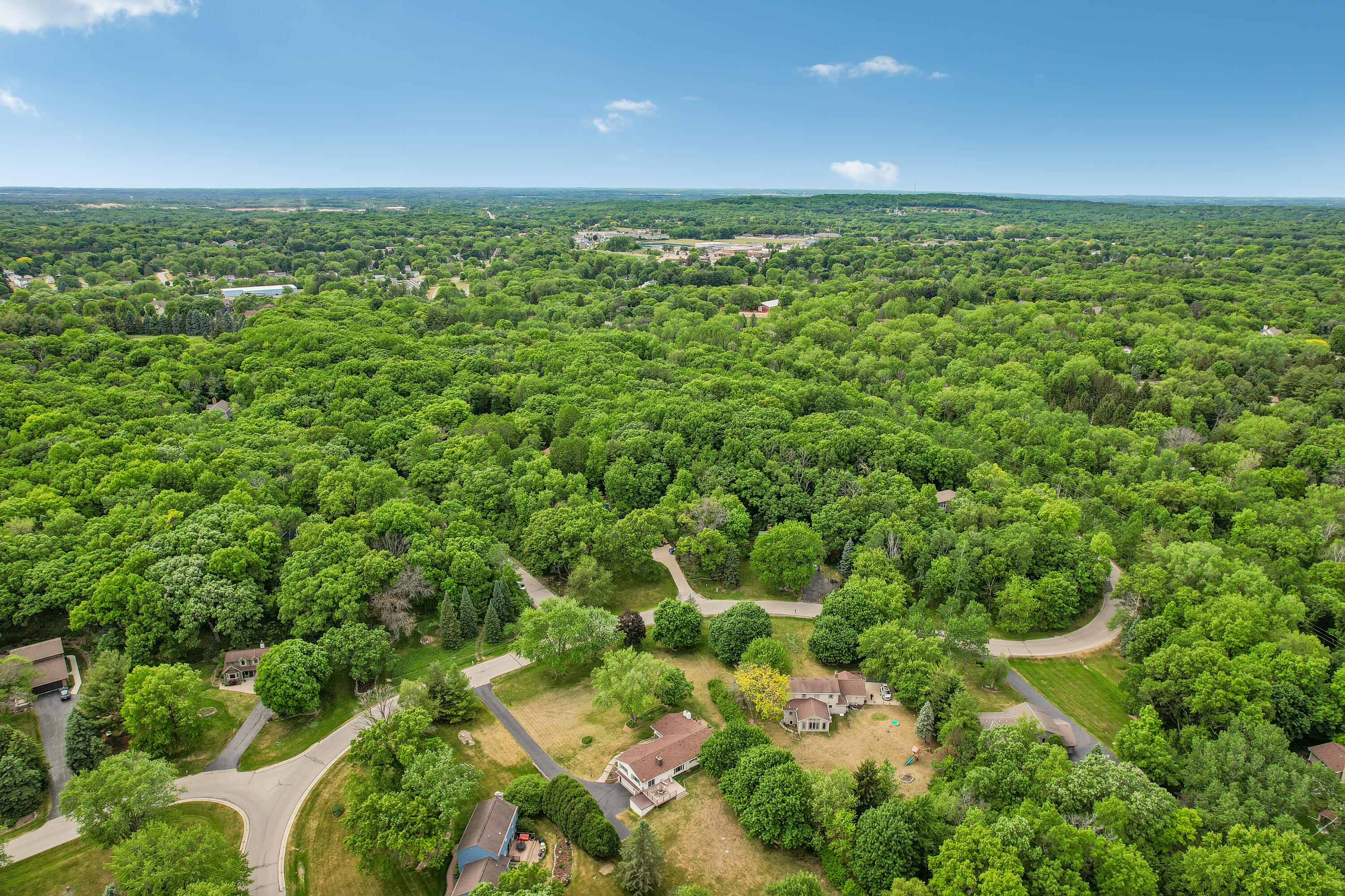 804 Lochtyn Ridge Wales, WI 53183 - Photo 55 of 58 Aerial