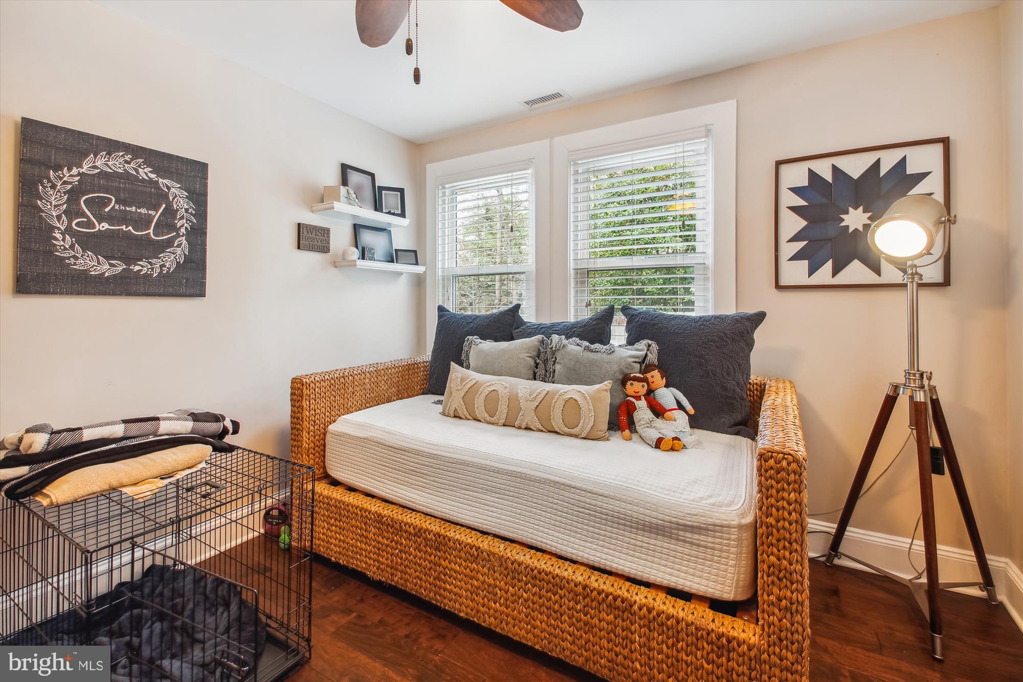 158 Southdown Road Edgewater, MD 21037 - Photo 13 of 26 Bedroom 2