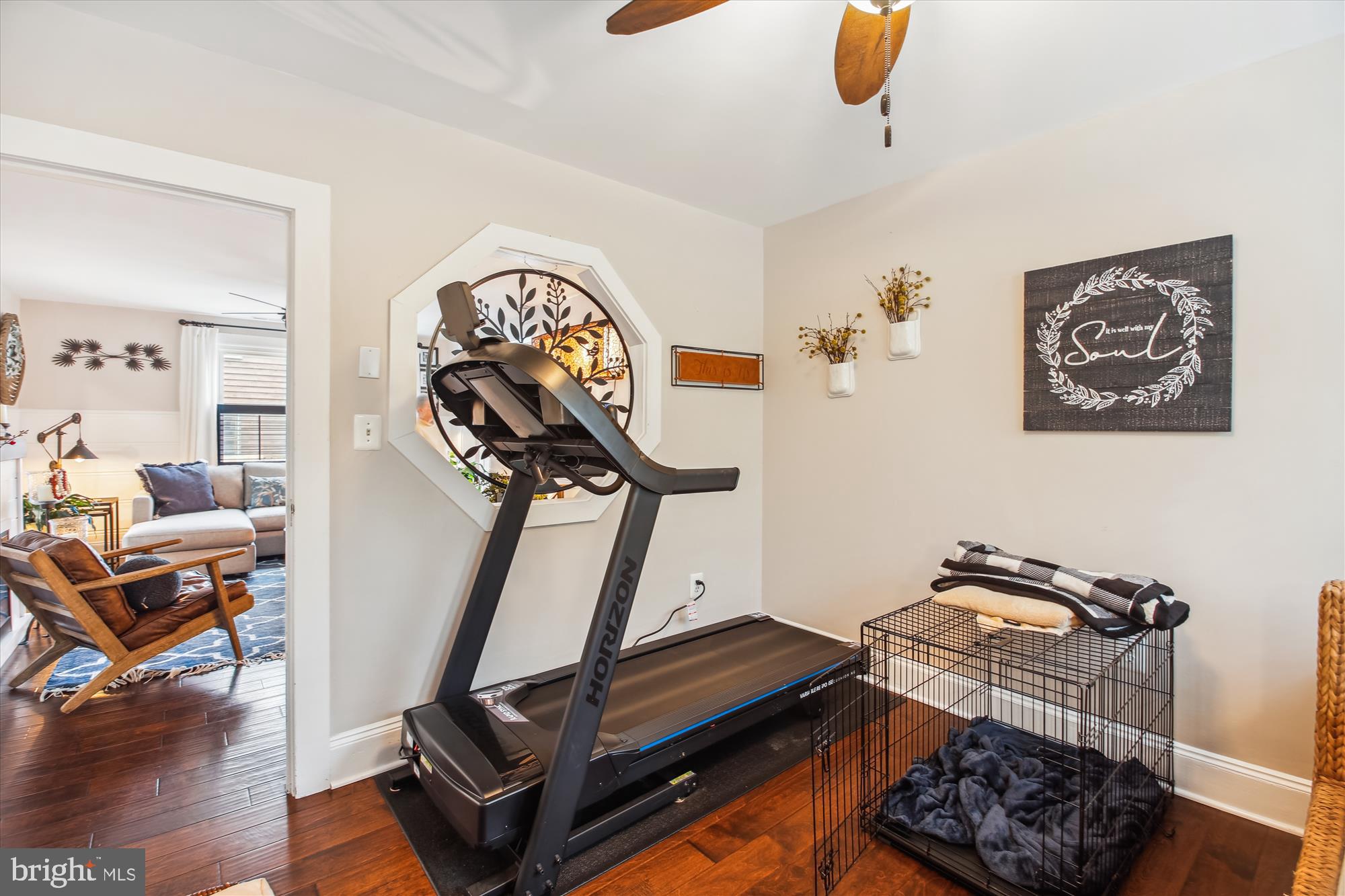 158 Southdown Road Edgewater, MD 21037 - Photo 14 of 26 Bedroom 2