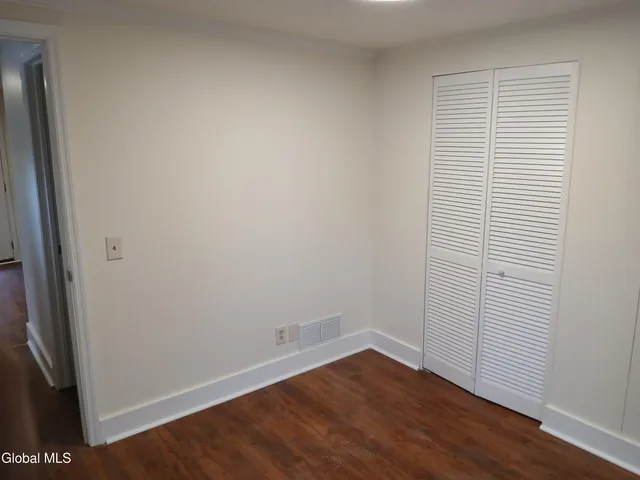 $995 | 57 Malta Avenue, Unit D, Ballston Spa, NY 12020