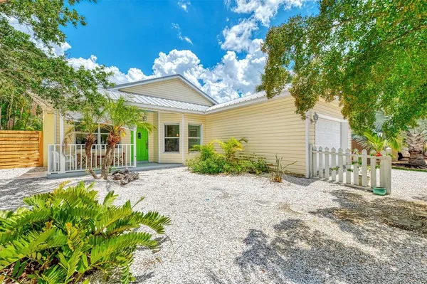 $4,500 | 5253 Avenida Del Mare, Sarasota, FL 34242