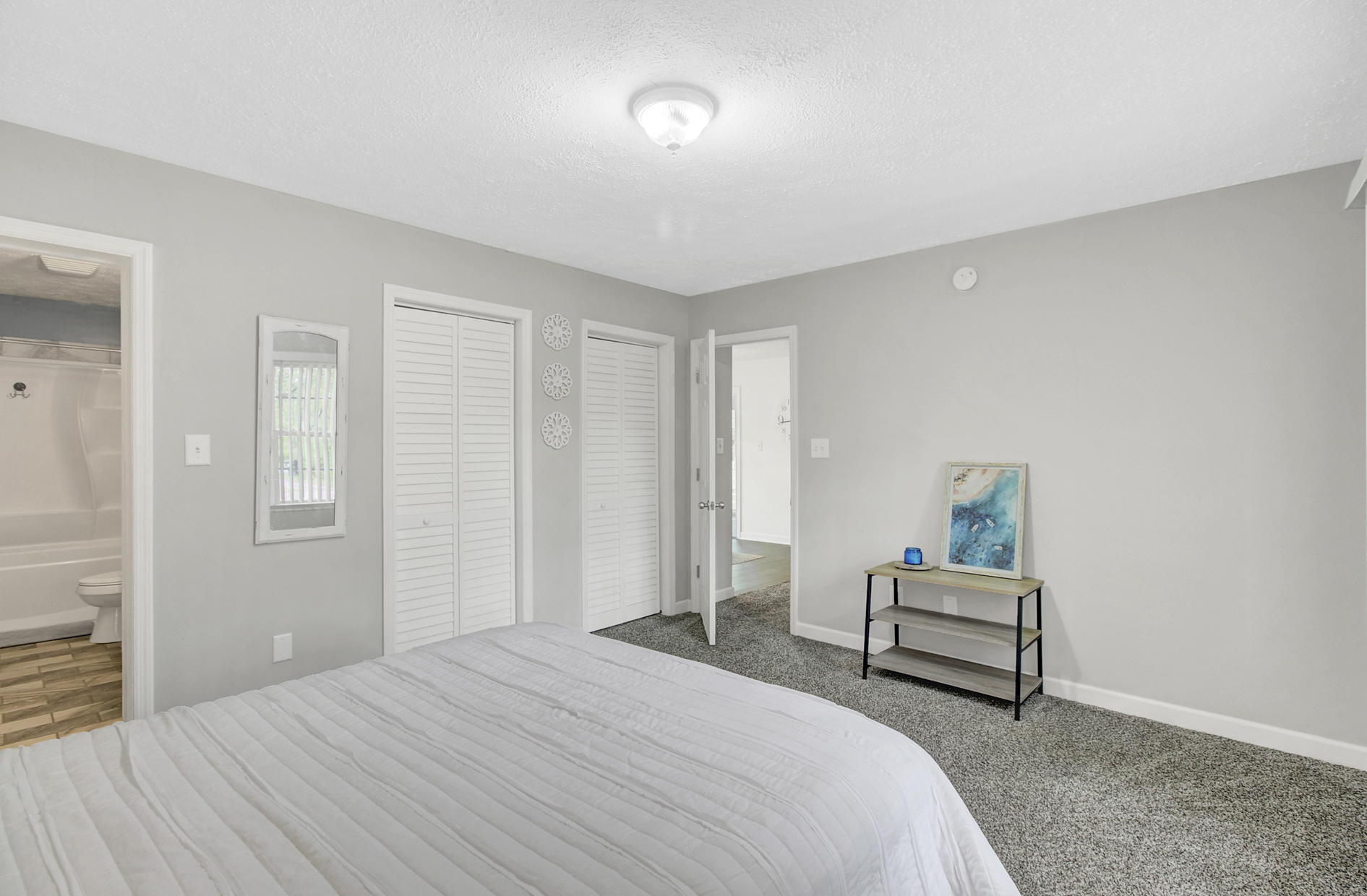 548 Main Road Johns Island, SC 29455 - Photo 19 of 32 548 Main Rd - Owner's Suite