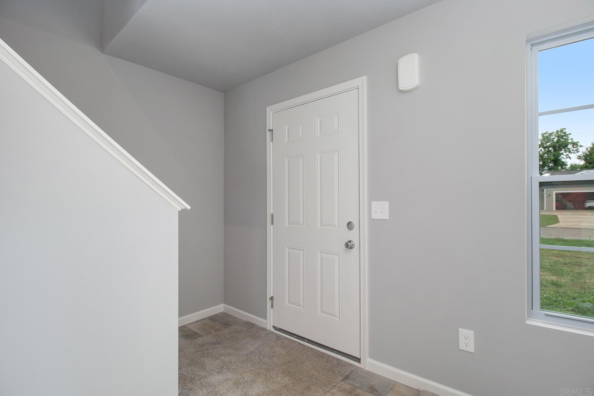 57606 Pear Road South Bend, IN 46619 - Photo 8 of 27 Gallery Image 8