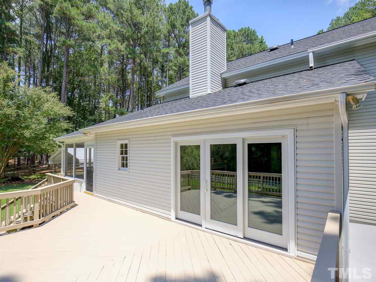 1829 Mt Vernon Church Road Raleigh, NC 27614 - Photo 29 of 30 a view of a backyard with a large tree