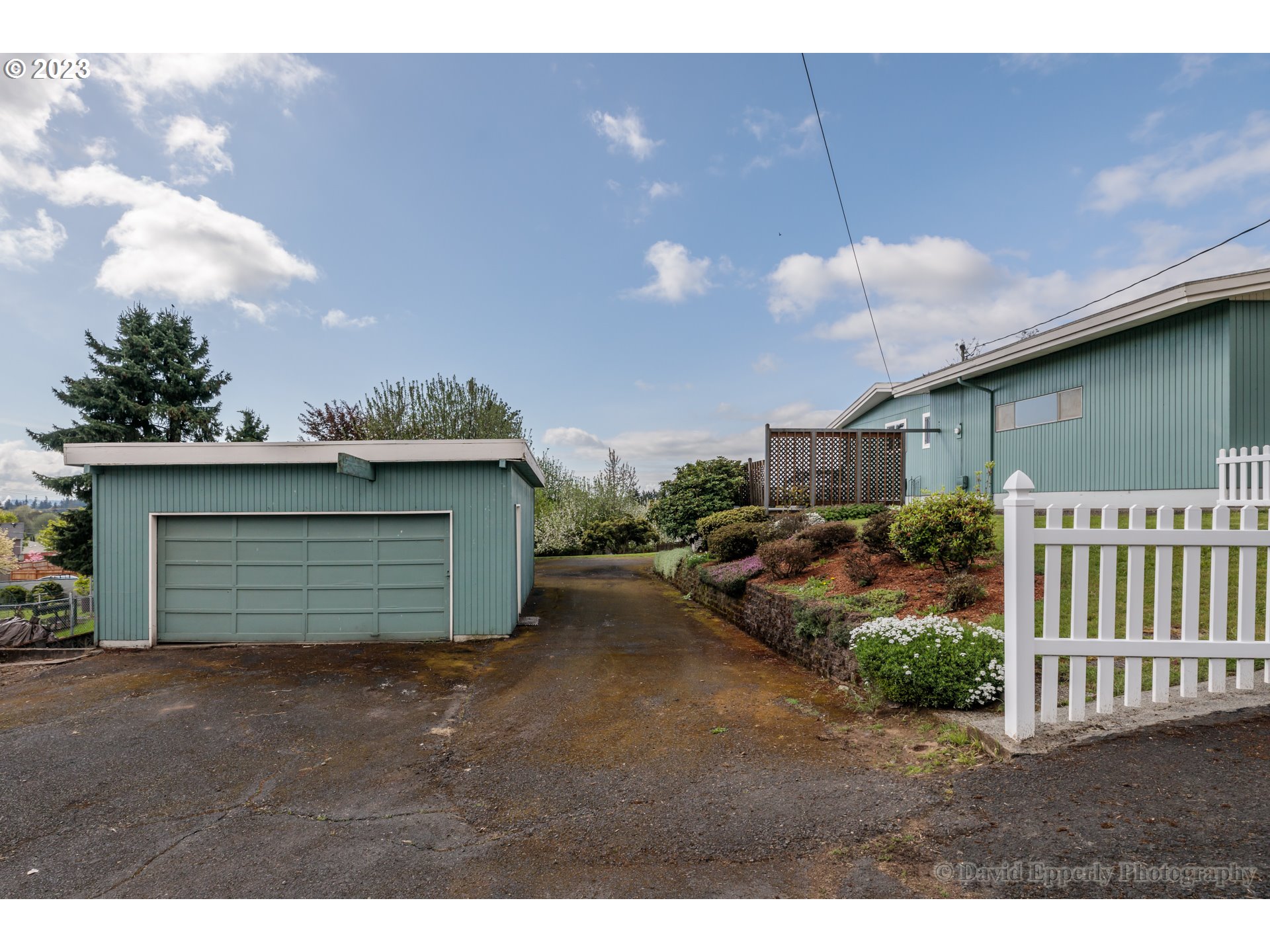 510 Hillcrest Road St. Helens, OR 97051 - Photo 25 of 27 Backyard