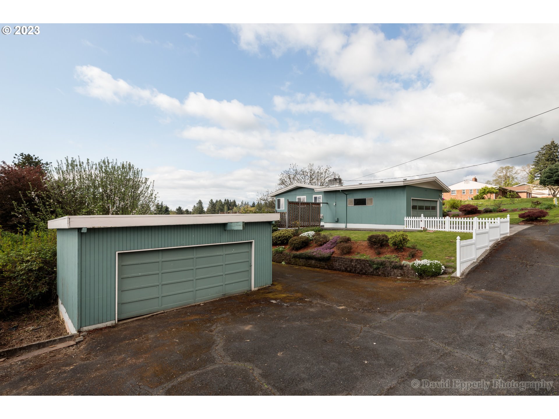 510 Hillcrest Road St. Helens, OR 97051 - Photo 26 of 27 Garage