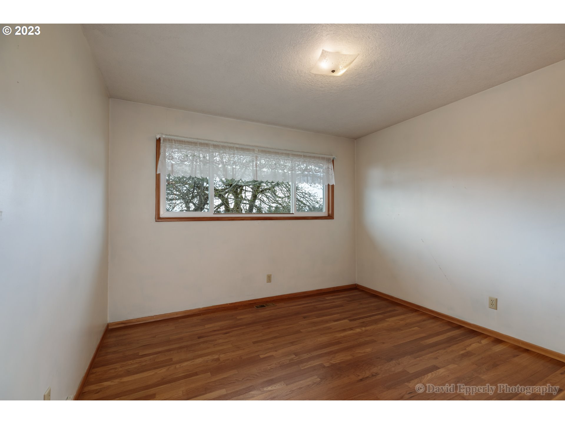 510 Hillcrest Road St. Helens, OR 97051 - Photo 10 of 27 Bedroom, Primary