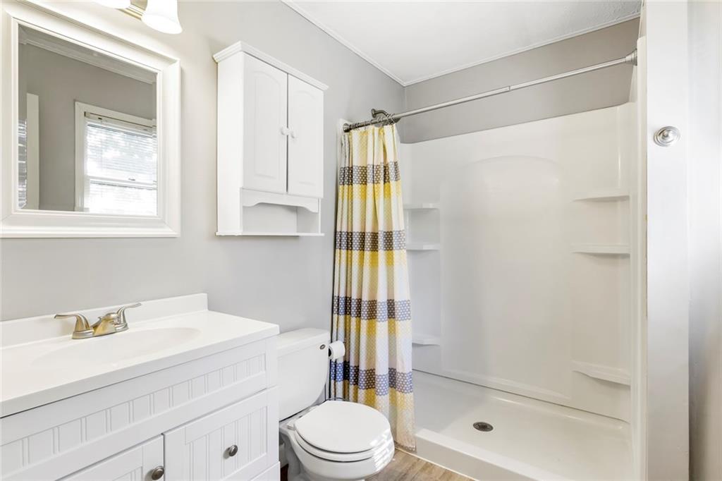 1183 Stonegate Road Greenwood, IN 46142 - Photo 13 of 21 Gallery Image 13