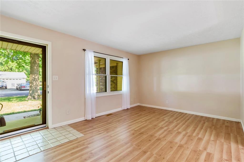 1183 Stonegate Road Greenwood, IN 46142 - Photo 4 of 21 Gallery Image 4