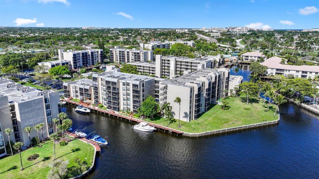 9 Royal Palm Way, Unit 102 Boca Raton, FL 33432 - Photo 2 of 29 aerial photo