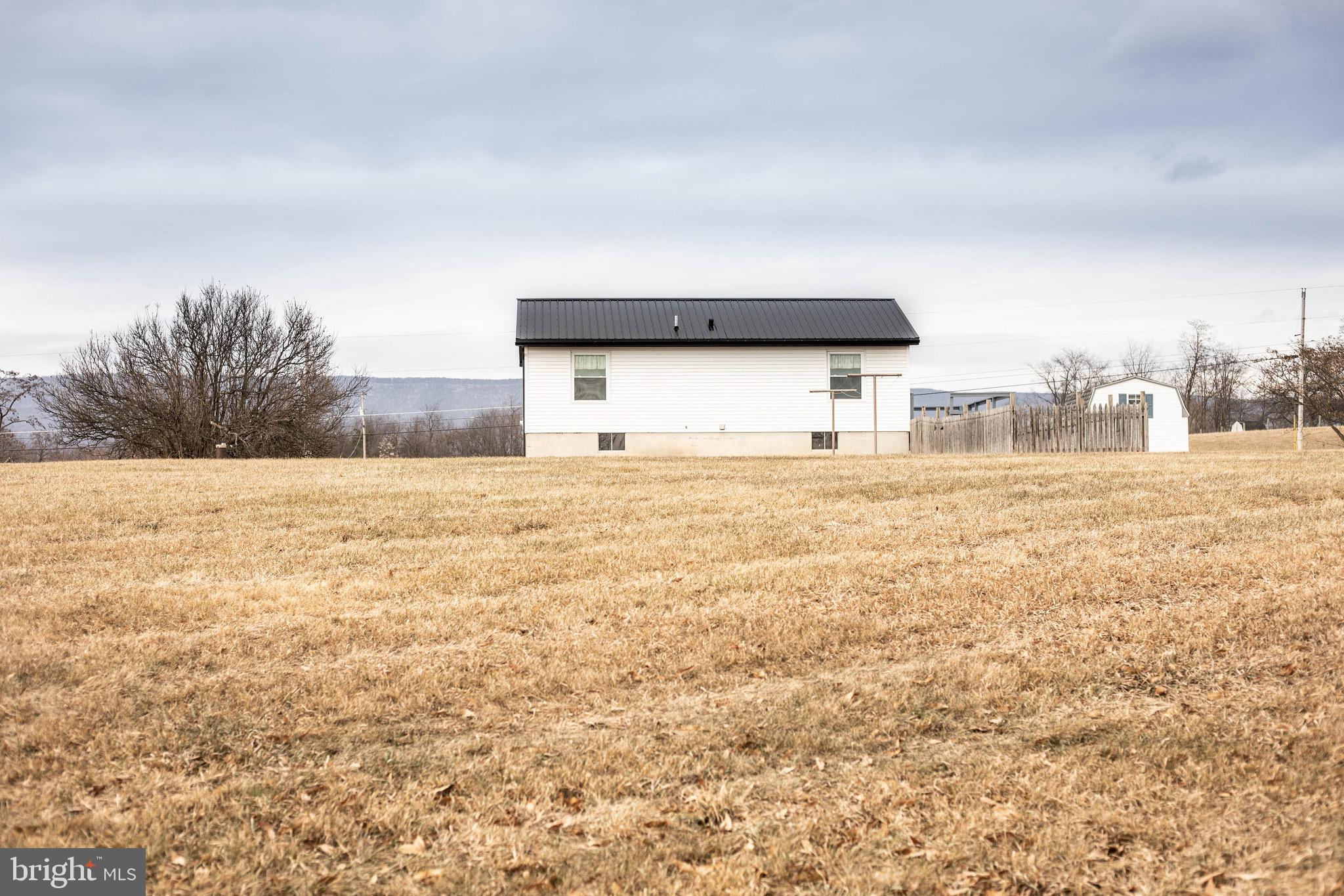 48 Subdivision Road Newville, PA 17241 - Photo 5 of 35