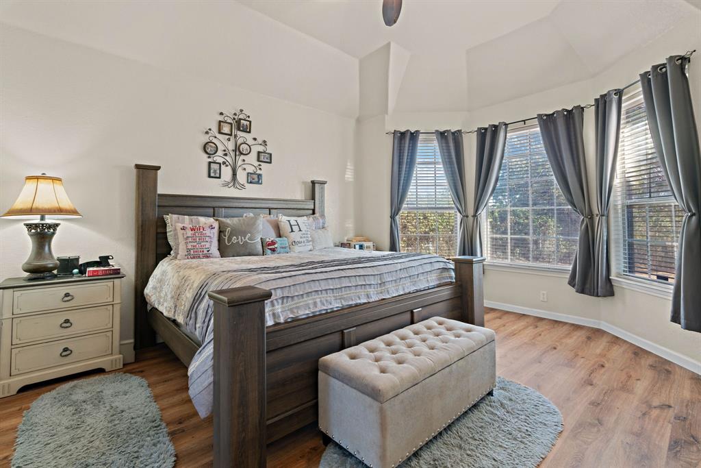 247 Southwest Brushy Mound Road Burleson, TX 76028 - Photo 16 of 39