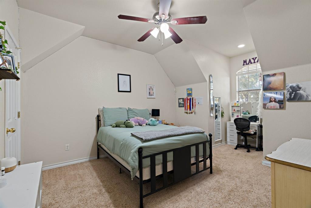 247 Southwest Brushy Mound Road Burleson, TX 76028 - Photo 22 of 39