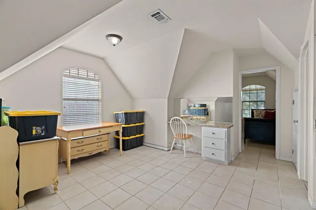 $549,999 | 247 Southwest Brushy Mound Road, Burleson, TX 76028