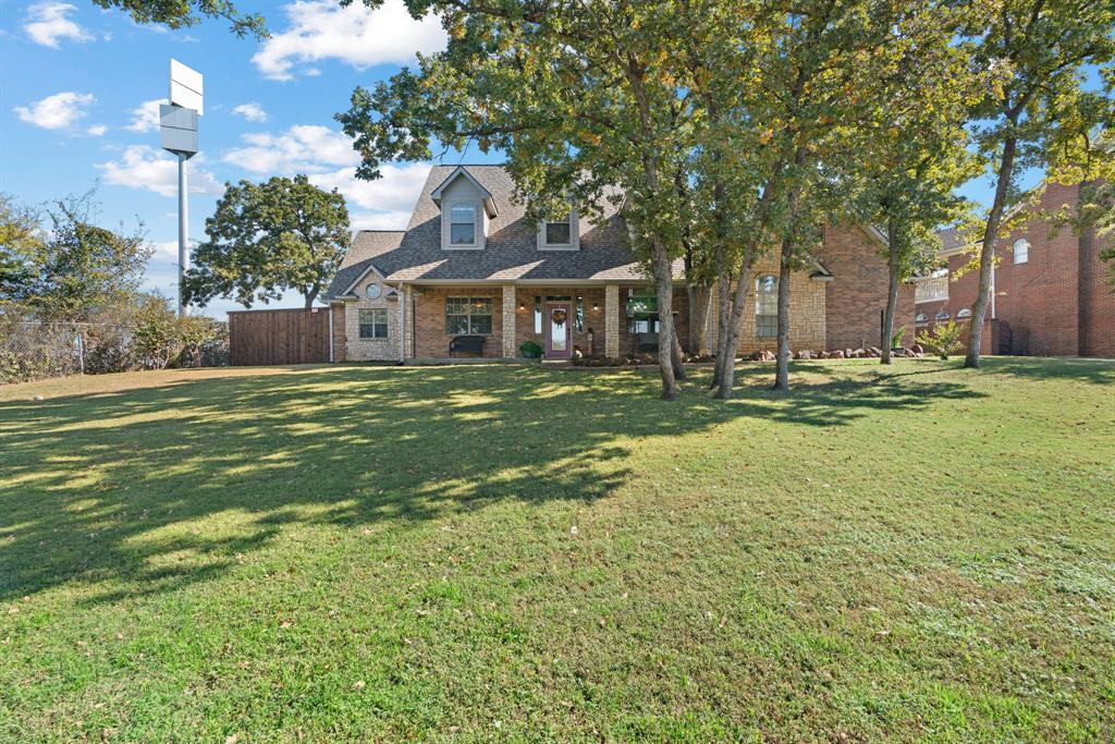 247 Southwest Brushy Mound Road Burleson, TX 76028 - Photo 5 of 39