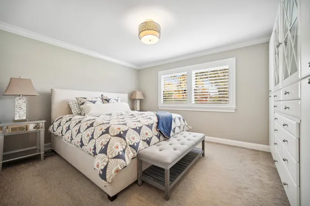 $850,000 | 824 Echo Lane, Glenview, IL 60025