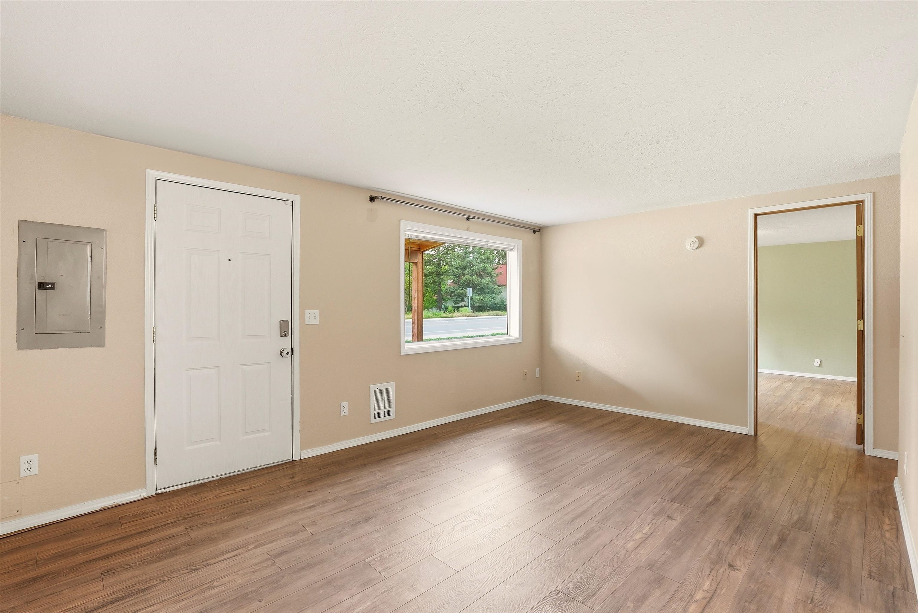 104-108 North Colville Road Deer Park, WA 99006 - Photo 9 of 47