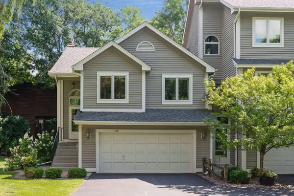 $750,000 | 1760 Commerce Boulevard, Mound, MN 55364
