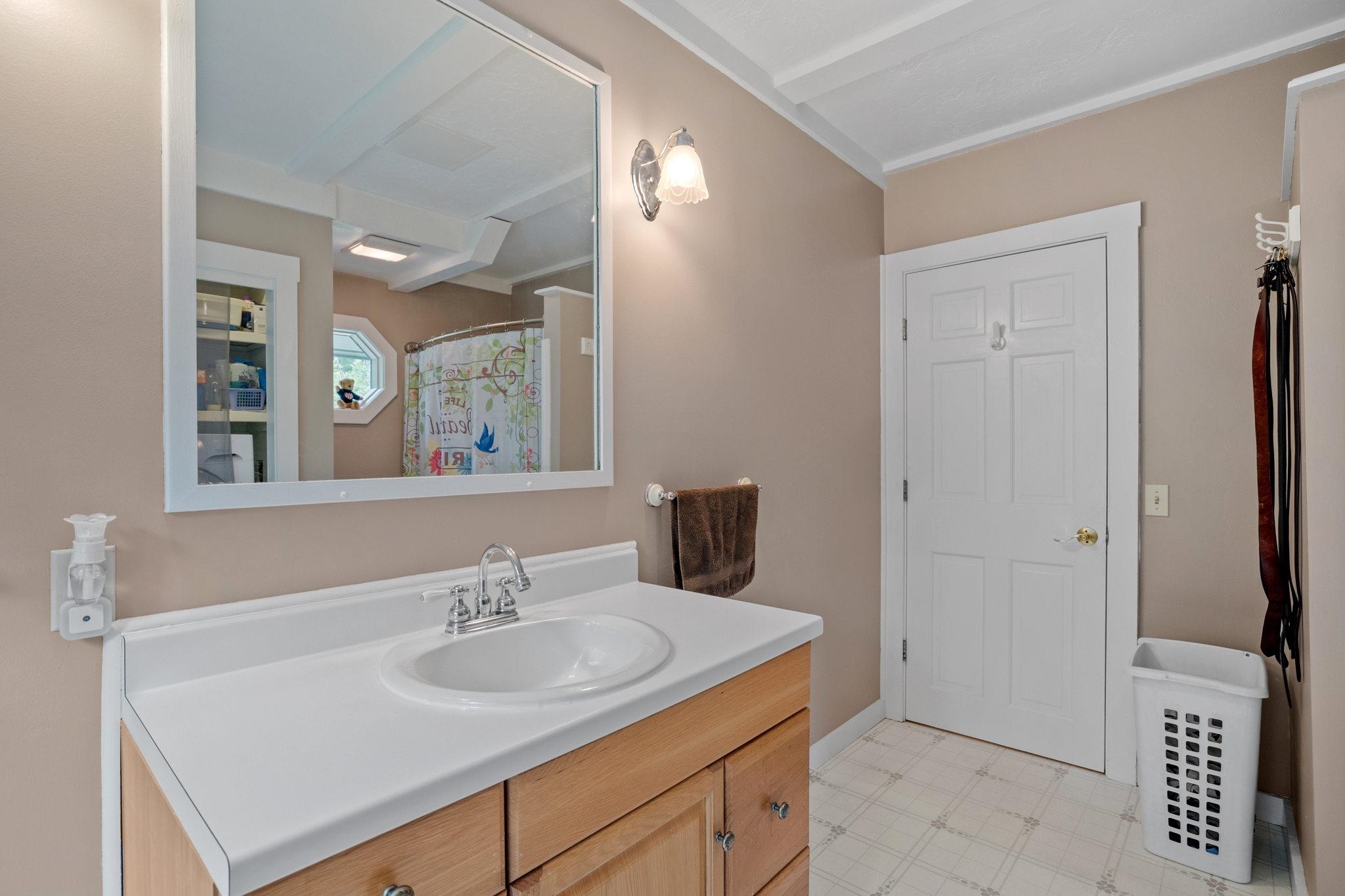 747 Straits Road New Hampton, NH 03256 - Photo 14 of 40
