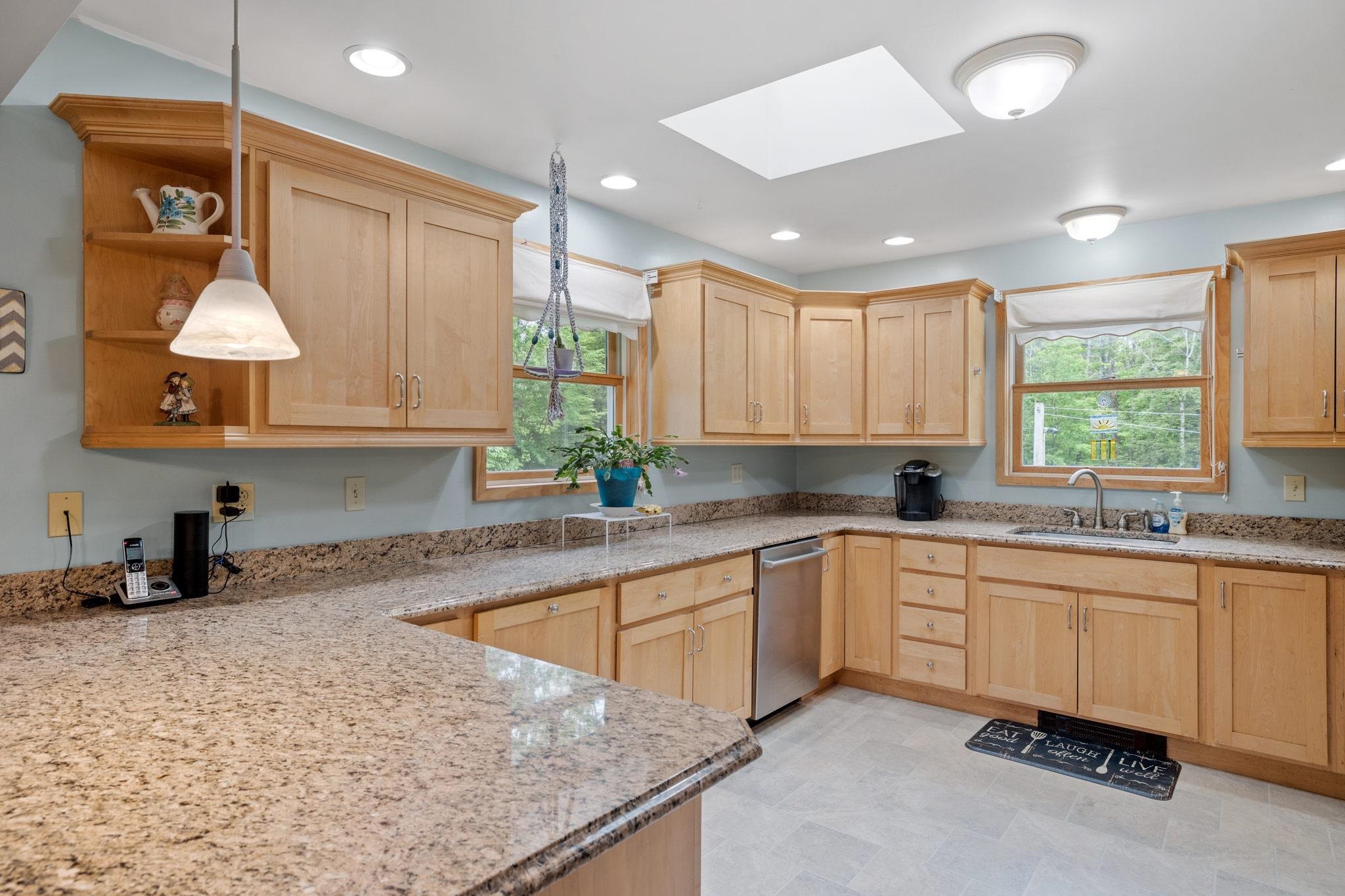 747 Straits Road New Hampton, NH 03256 - Photo 2 of 40