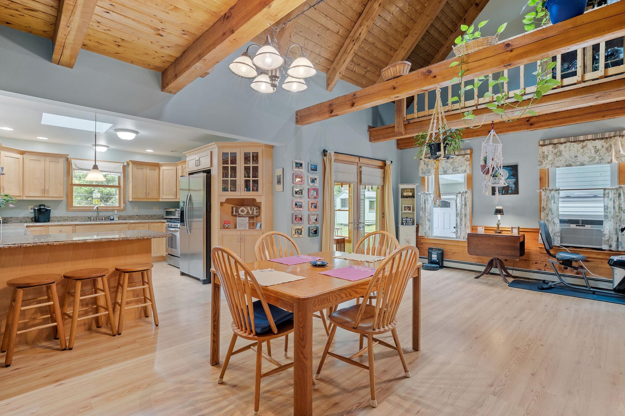 747 Straits Road New Hampton, NH 03256 - Photo 7 of 40