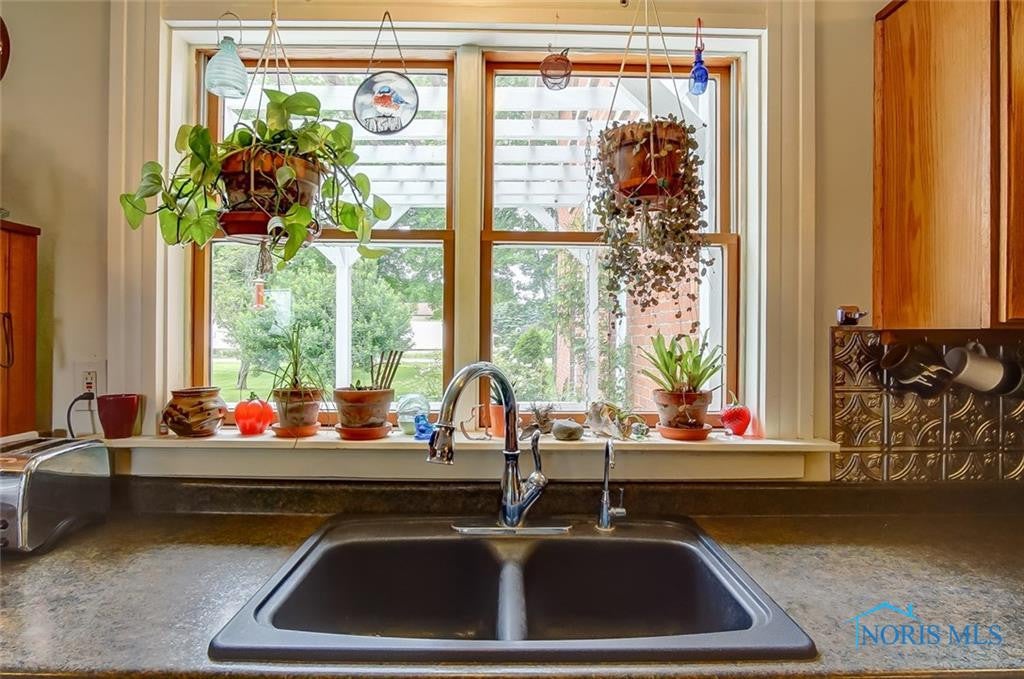 4401 Devils Hole Road Pemberville, OH 43450 - Photo 6 of 36 Gallery Image 6