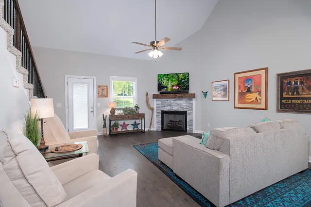 $359,900 | 118 Colson Road, Dover, TN 37058