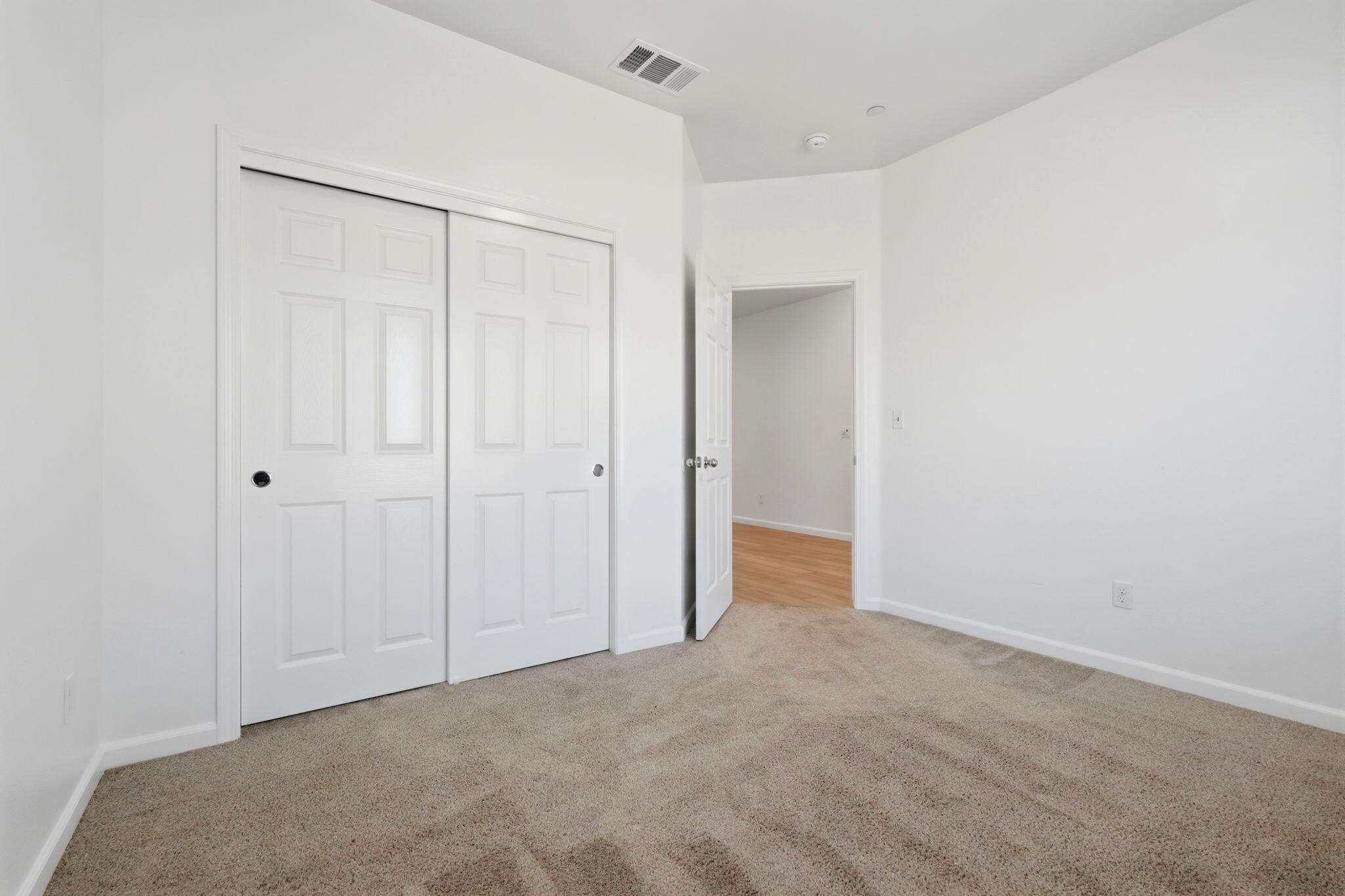 30734 Bellwood Road Visalia, CA 93291 - Photo 9 of 35 15-30734_Bellwood_Rd_014