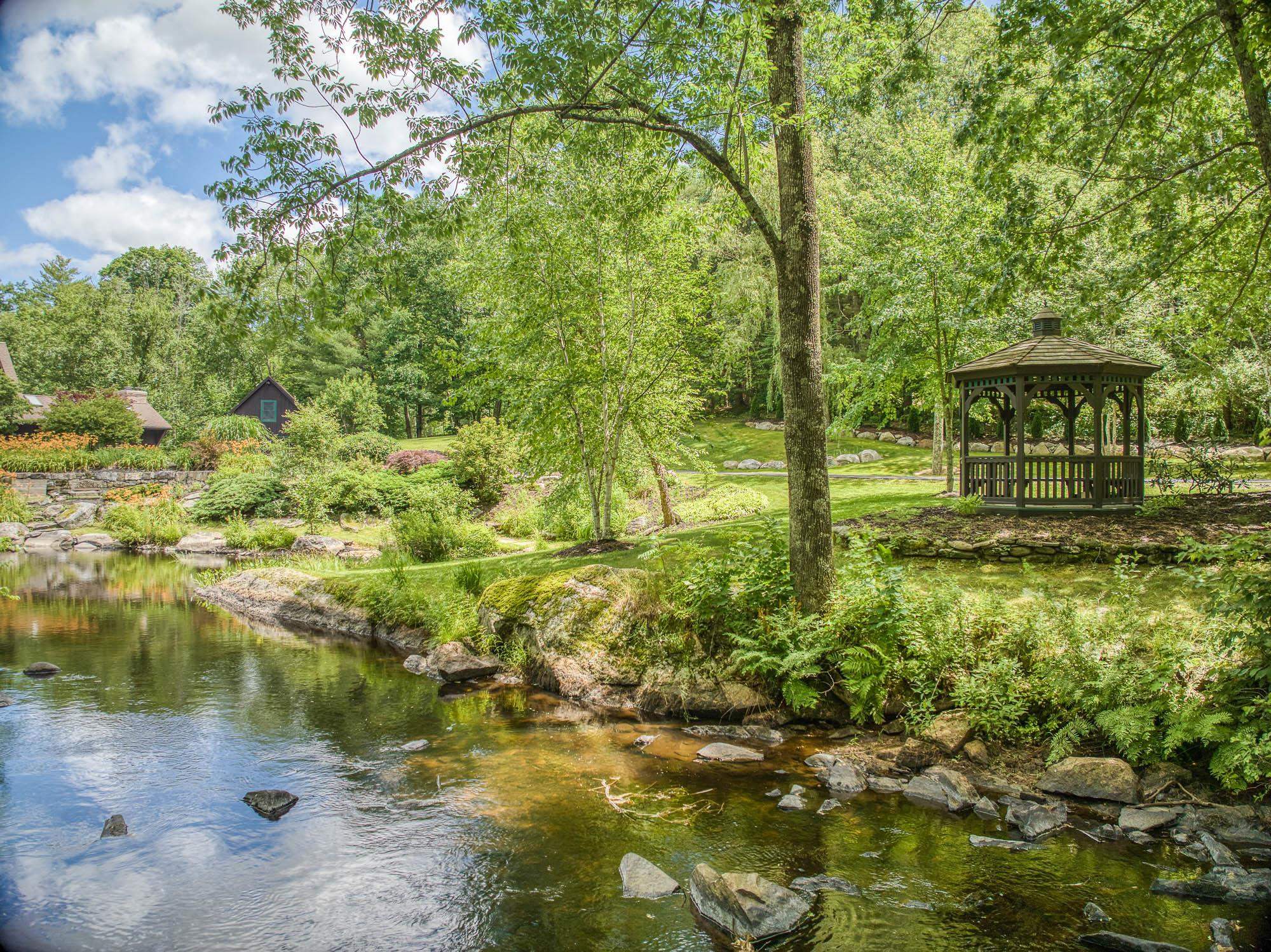 188 Tucker Mill Road New Boston, NH 03070 - Photo 6 of 40