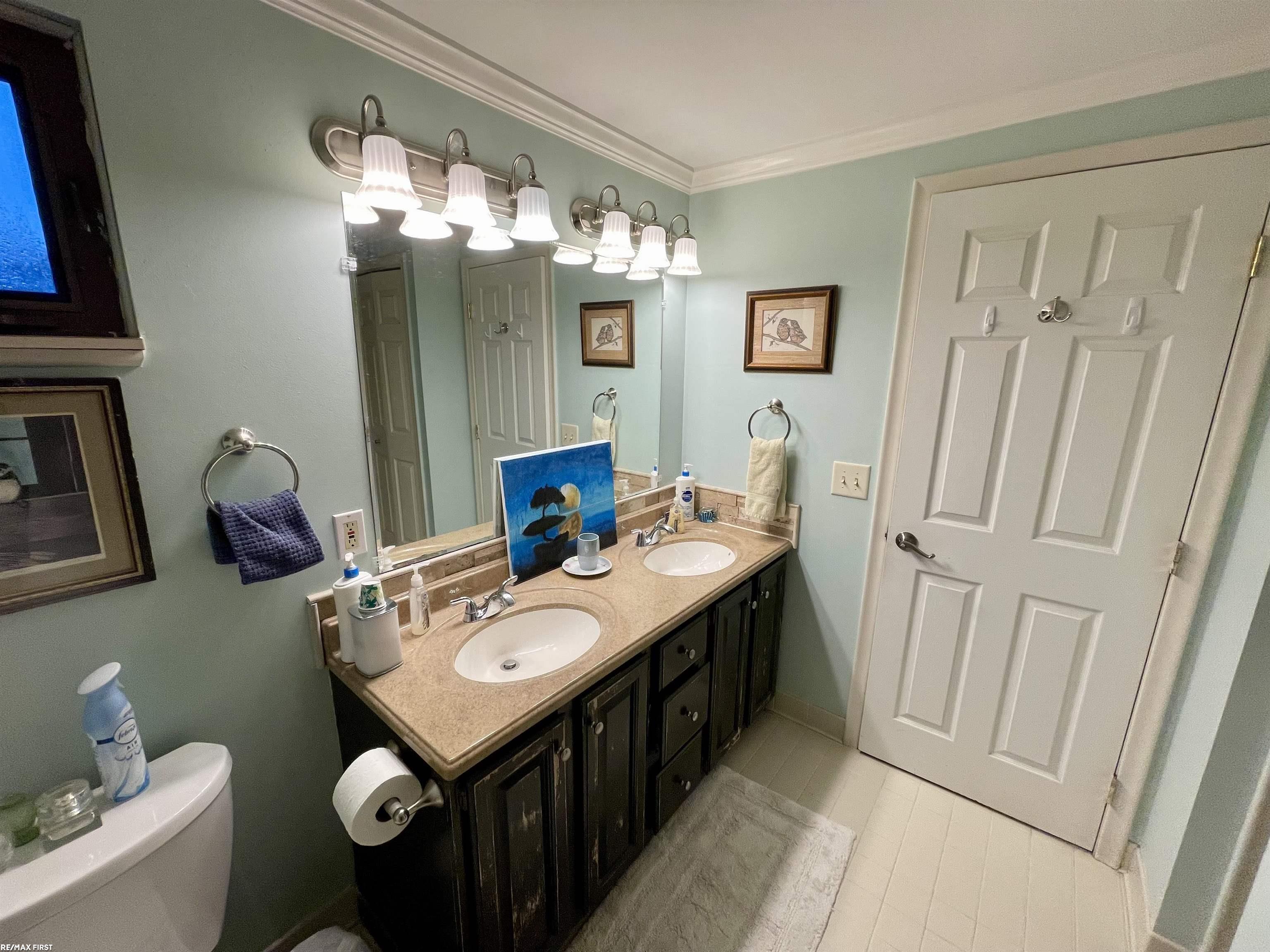 1178 Hampton Road Grosse Pointe Woods, MI 48236 - Photo 35 of 50